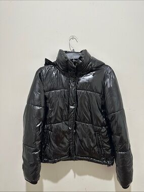 Gap Shiny Black Puffer Jacket